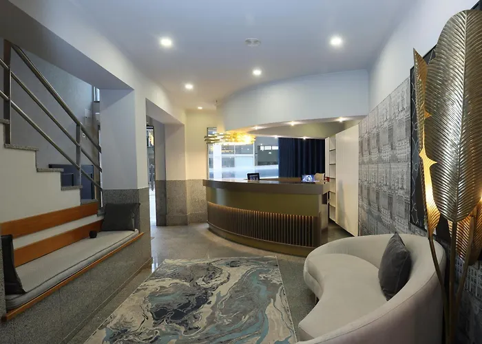 America 3* פורטו